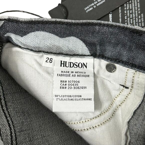 Hudson Kenzie Cut-Off Denim Shorts | Light Wash Floral | Size 26 | NWT - Picture 11 of 11